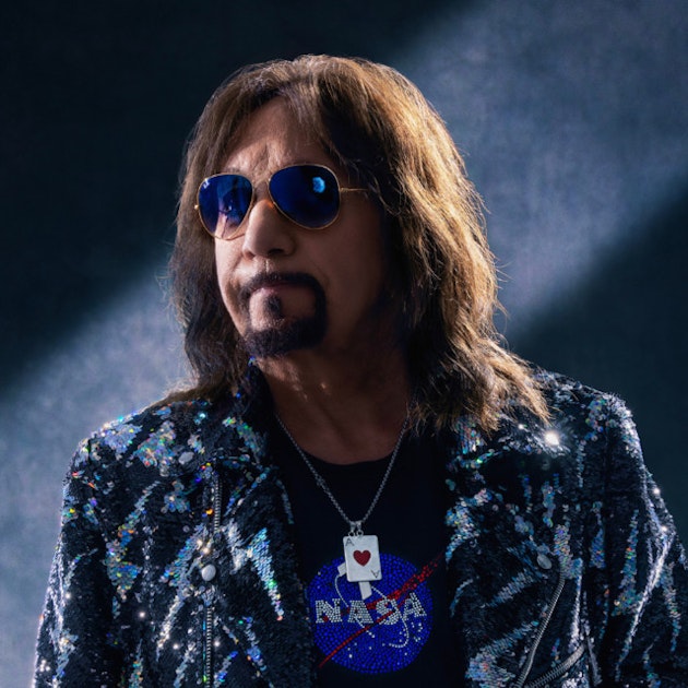 ace-frehley.jpeg?_v=20200415105212&fit=crop&crop=faces%20entropy&w=1200&h=630