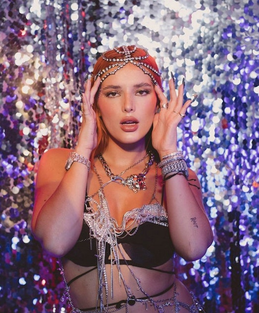 W Zeofzdyqgzmm Bella thorne walk with me lyrics. https www tunefind com artist bella thorne