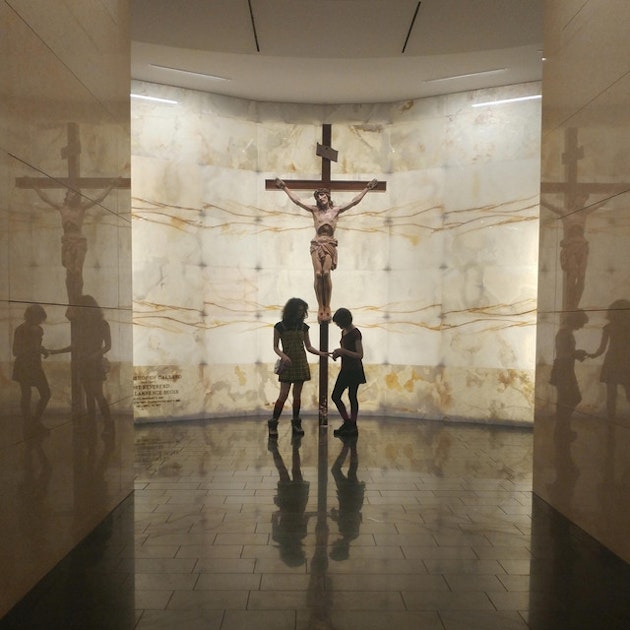 Black Dresses Music Tunefind