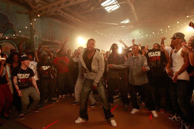 Cali Swag District Teach Me How To Dougie Download Cali Swag District Music Tunefind