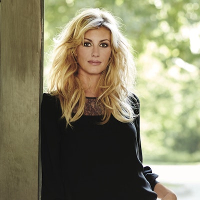 faith hill 'military weapons should not be in the hands of civilians,' hill said. faith hill 'military weapons should not be in the hands of civilians,' hill said.