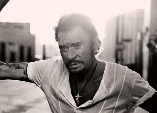 Johnny Sync Johnny Hallyday | Tunefind