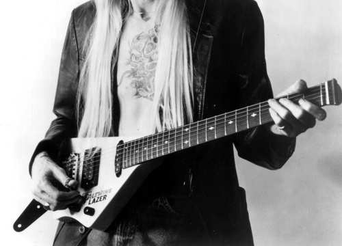 Johnny Sync Johnny Winter | Tunefind