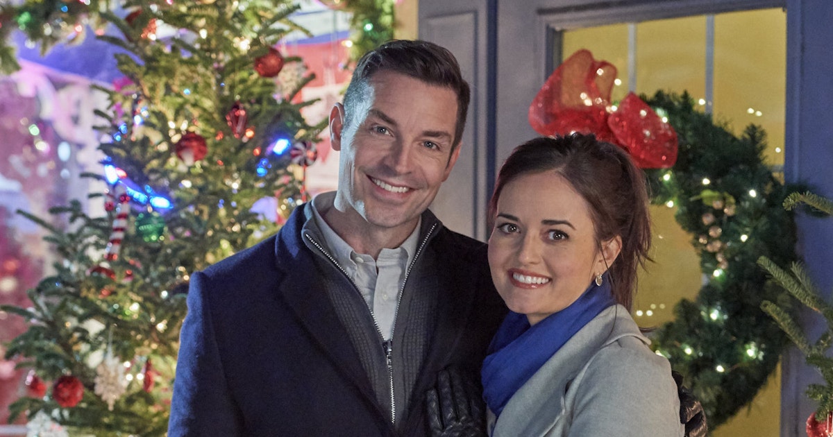 Christmas At Grand Valley Soundtrack Music Complete Song List Tunefind