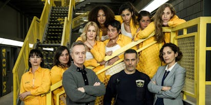 Vis A Vis Aka قائمة مسارات الموسيقى التصويرية الكاملة المغلقة